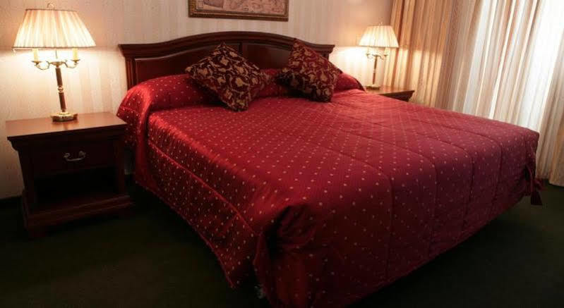 Atyrau Dastan Hotel ภายนอก รูปภาพ